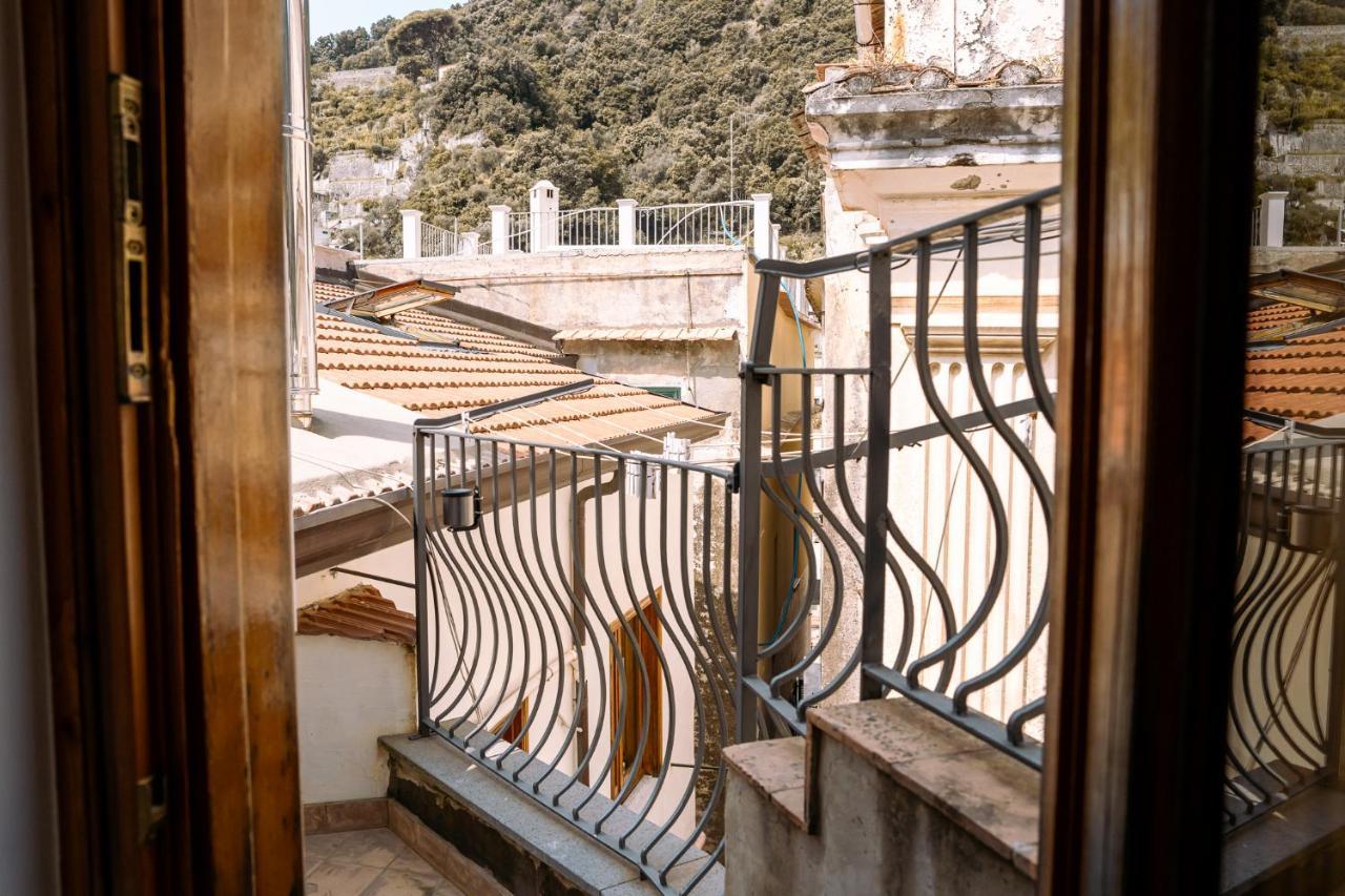 Residenza Ester Amalfi Exterior foto